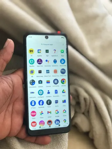 Motorola motoE04