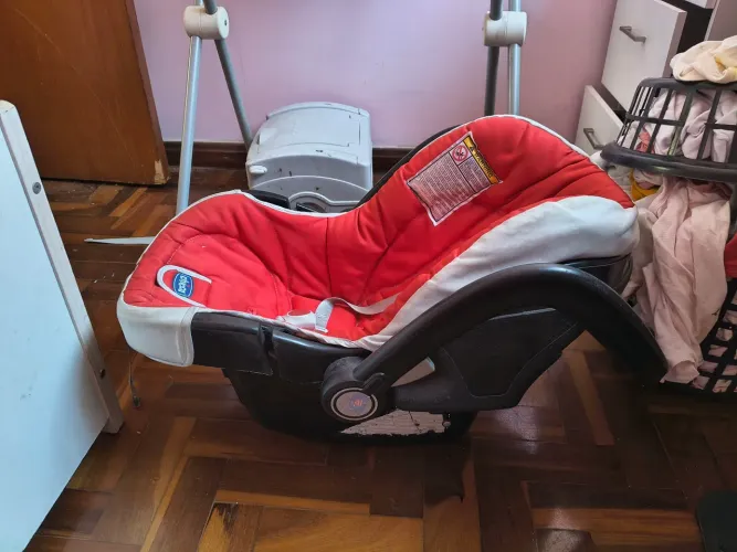 Conjunto carrinho + bebe conforto chicco