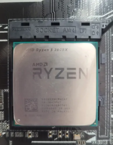 Processador AMD Ryzen 5 2600X 6 núcleos 12 threads 3.6 GHz (boost até 4.2 GHz)
