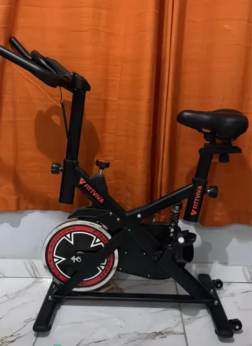 Vendo bicicleta ergométrica usada apenas 2 vezes! Novinha