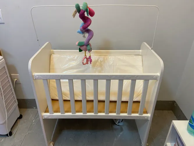 Vendo mini berço 