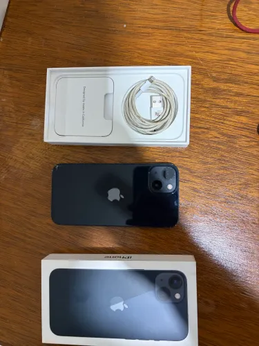 IPHONE 13 - caixa e cabo original