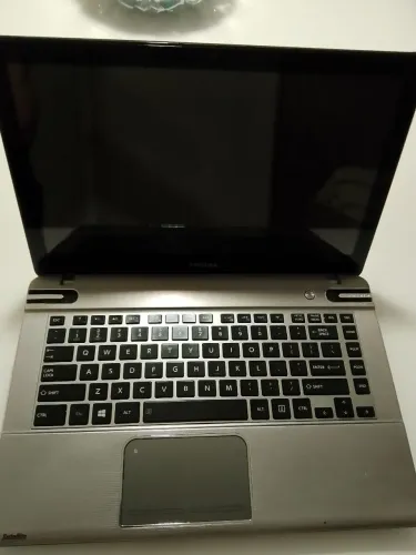 Notebook satelite