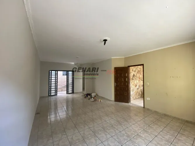Casa com 3 dormitórios com suíte e edícula à Venda, Vila Castelo Branco, Indaiatuba, SP