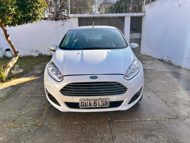 Ford Fiesta 1.5 16V Flex Mec. 5P 2014