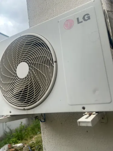 Ar condicionado