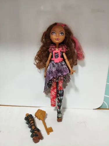(RESERVADA) Boneca Ever After High Cedar Wood Spring