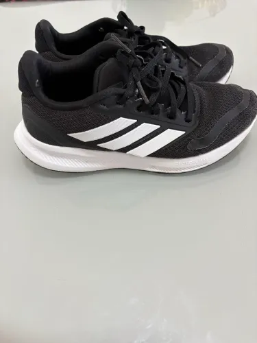 Tênis adidas infantil 