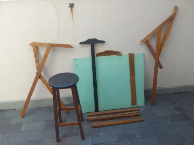 Prancheta de Desenho e acessórios .