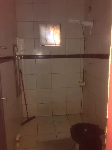 Vende-se uma casa no bairro monti rey