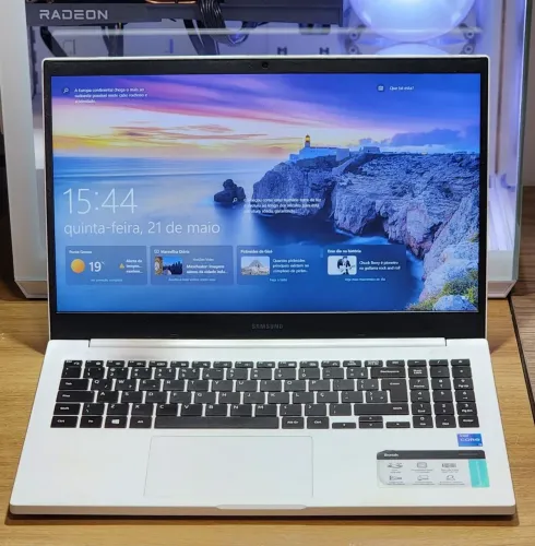 Notebook Samsung Impecável