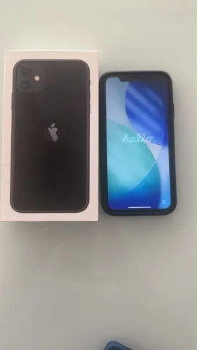 iPhone 11