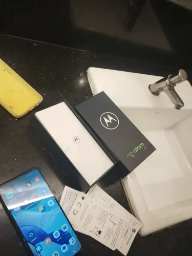 G53 128GB - TELA TRINCADA