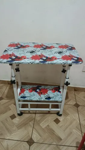 Mesa regulável