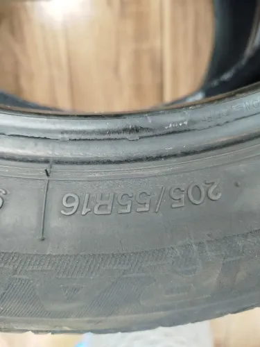 Pneu 205/55/R16