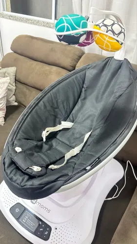 Cadeirinha/Moisés Automático 4moms - Excelente estado