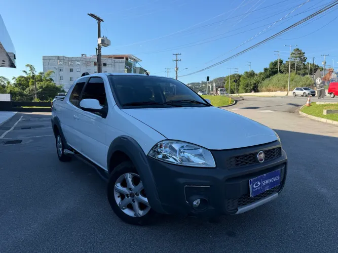 Fiat Strada Freedom 1.4 Flex 8V CD 2020