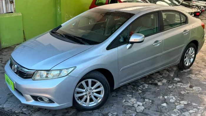 Honda Civic Sedan LXR 2.0 Flexone 16V Aut. 4P 2014