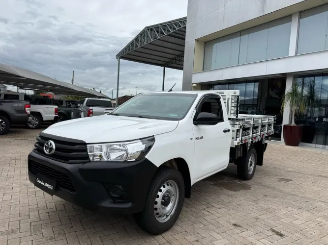 Toyota Hilux Chassi 4X4 2.8 TDI Diesel Mec. 2018