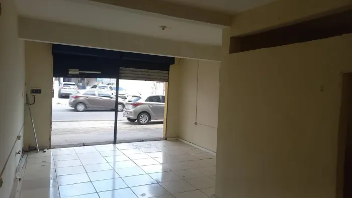 Aluga-se excelente ponto comercial em plena av. Senador lemos