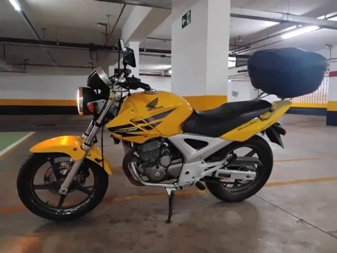 CBX 250 Twister 2008
