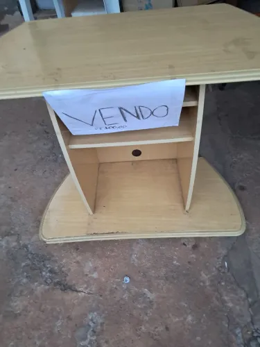 Rack pequeno.