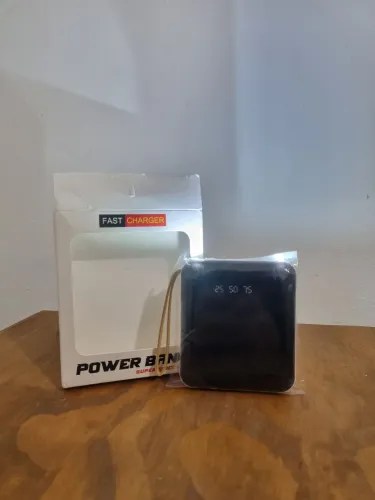 Carregador Portátil/ Power Bank com Lanterna 10.000mah