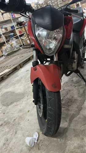Moto impecável só pegar e andar