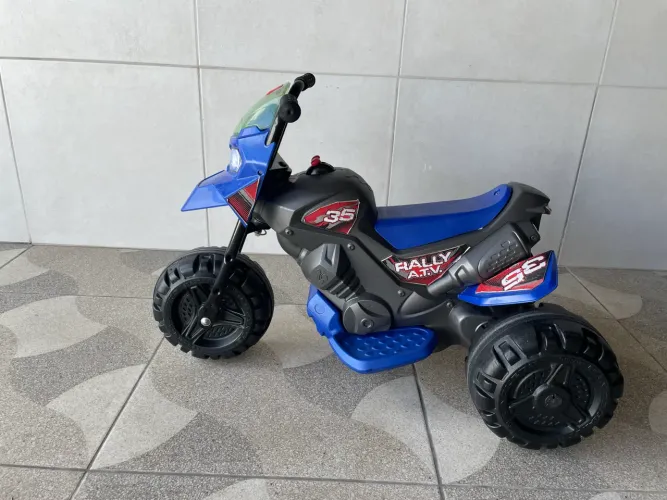 Vendo moto elétrica infantil