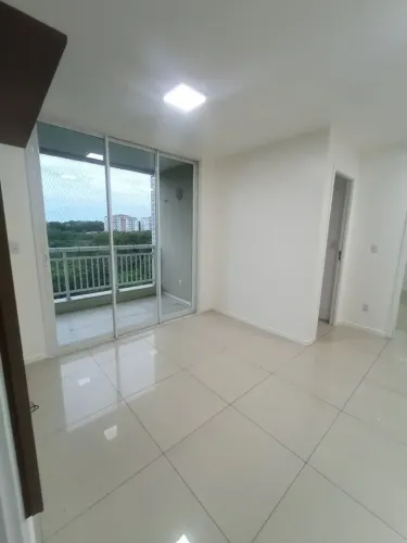 Alugo apto em flores no residencial Bosque das Flores
