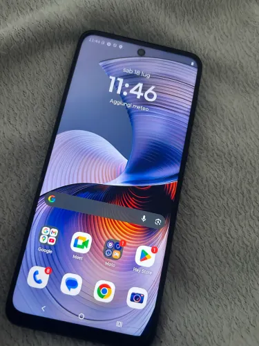 Moto G55 256 gigas trinco fio de cabelo