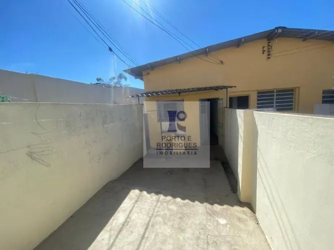 Casa com 1 dormitório para alugar, 50 m² por R$ 1.170/mês - Vila Progresso -CAMB- Campinas