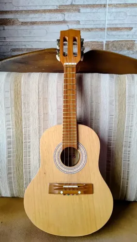 CAVAQUINHO ROOS ACÚSTICO SEMINOVO