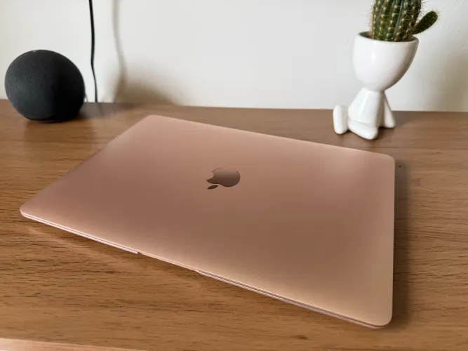 Macbook Air M1 rose 8gb 256gb