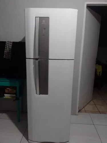 Geladeira eletrolux 383 lts frosfree