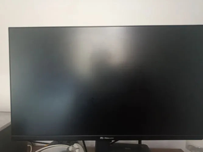 Monitor Philco gaming 180hz