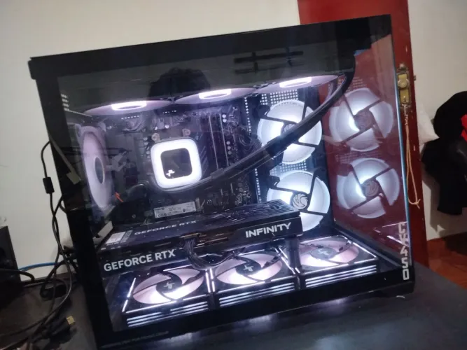 pc gamer high/end