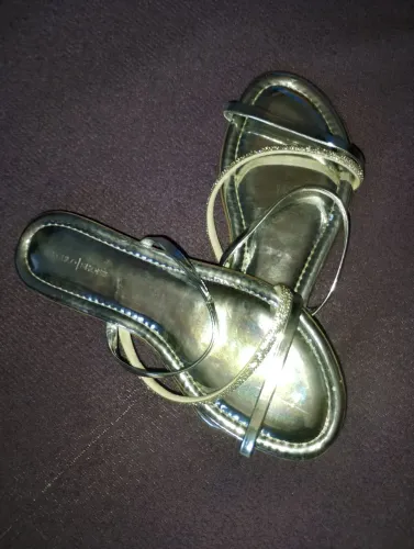Vendo sapatos novos e usados 