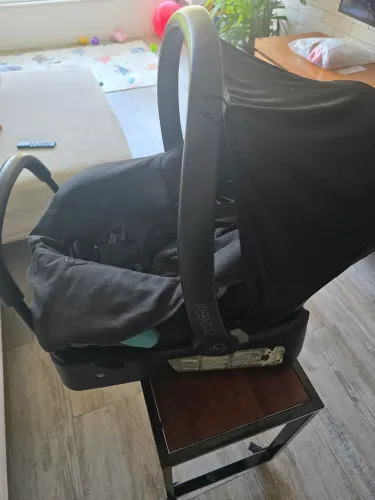 Bebê conforto maxi cosi