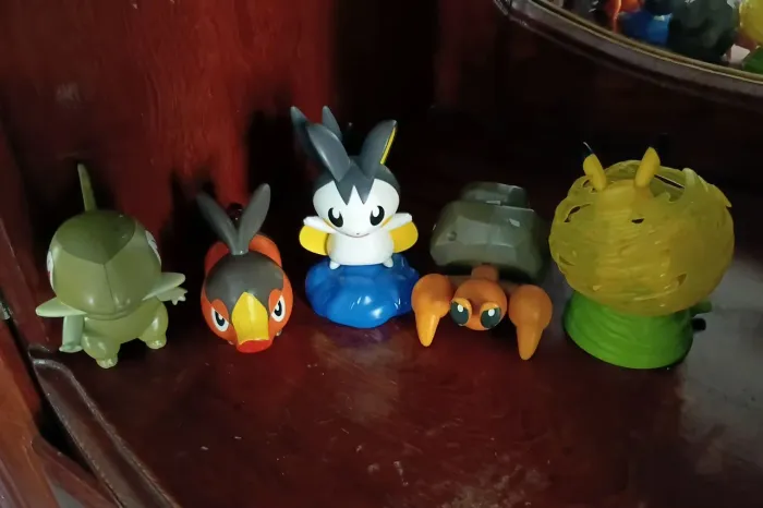 POKEMON colecionáveis McDonald's 2012