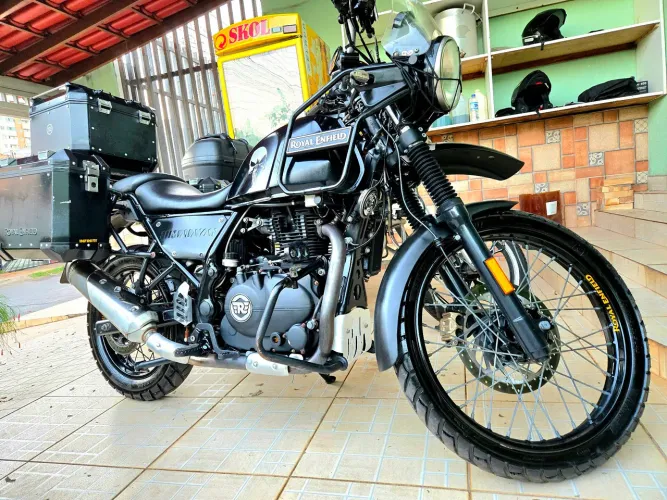Muito conservada! Troco em moto maior valor. 
