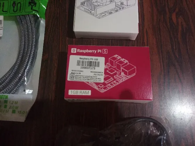 Raspberry Pi 5 1GB RAM