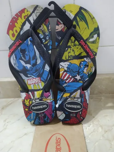 Chinelo Havaianas Top Marvel Classic Comics Heróis Vingadores Original Nova Multicolor 43