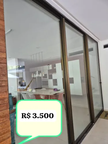 Vendo porta de alumínio R$ 3.500 Junior 98857.4346