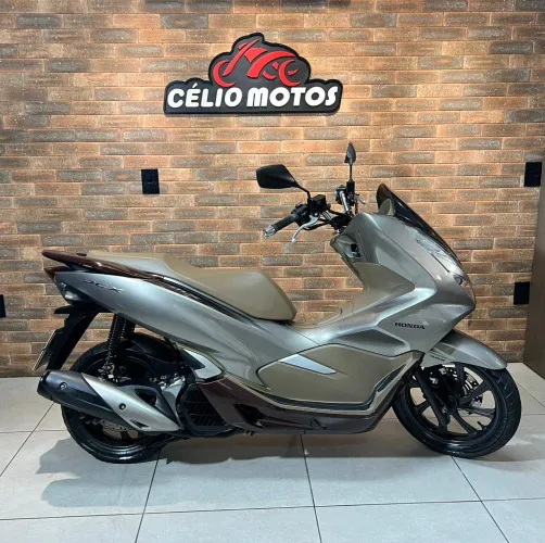 HONDA PCX 150 DLX 2022