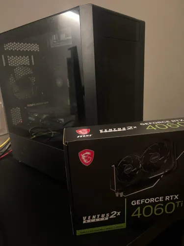 PC GAMER RTX 4060ti + Ryzen 5 5600