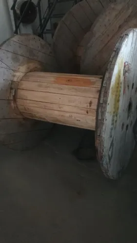 Bobina NOVA de cabo Fibra Óptica e outros materiais de Telecom - Tudo em Porteira Fechada