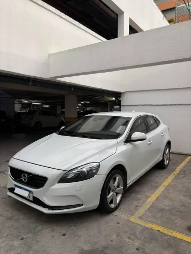 Volvo V40 T-4 2.0 Aut./mec. 2015