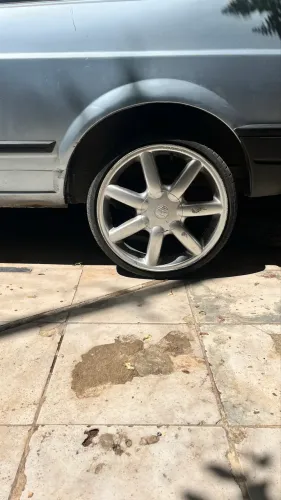 Troco em ARO 17 VW