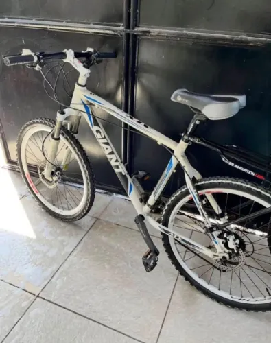 Bicicleta Giant ATX Aro 26 PROFISSIONAL, TAMANHO DO QUADRO M